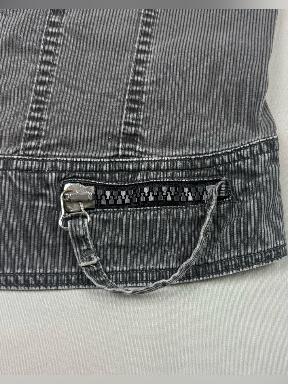 Vtg Y2K Diesel Womens Corduroy Vest Sz Large Slim Fit Grey Grunge Button Up B9 - Picture 5 of 9